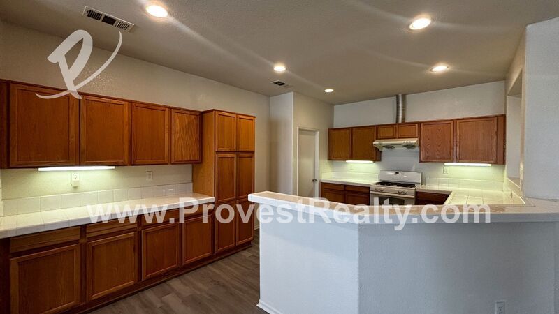 Charming 3 Bed, 2 Bath Victorville Home!!! property image