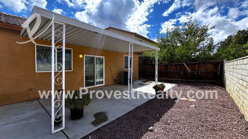 Charming 3 Bed, 2 Bath Victorville Home!!! property image