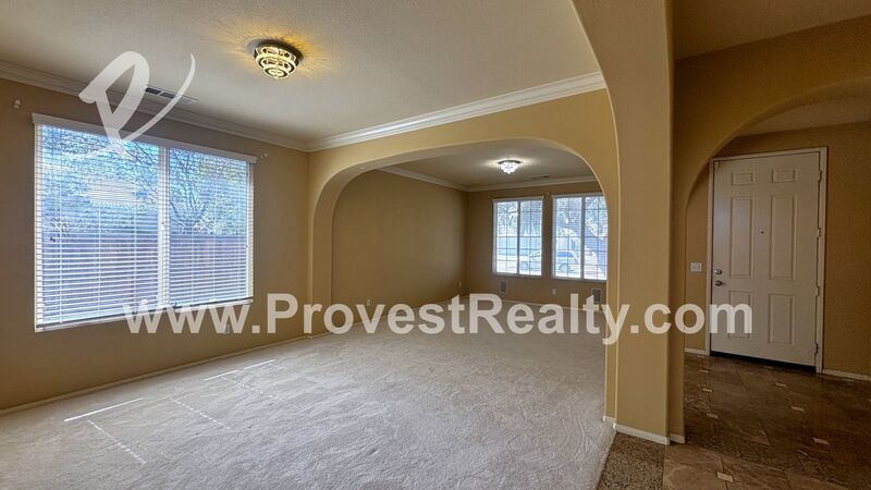 Stunning 3 Bedroom 2 Bathroom Home in Victorville!! property image