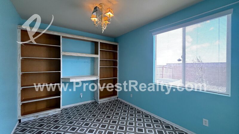 Stunning 3 Bedroom 2 Bathroom Home in Victorville!! property image