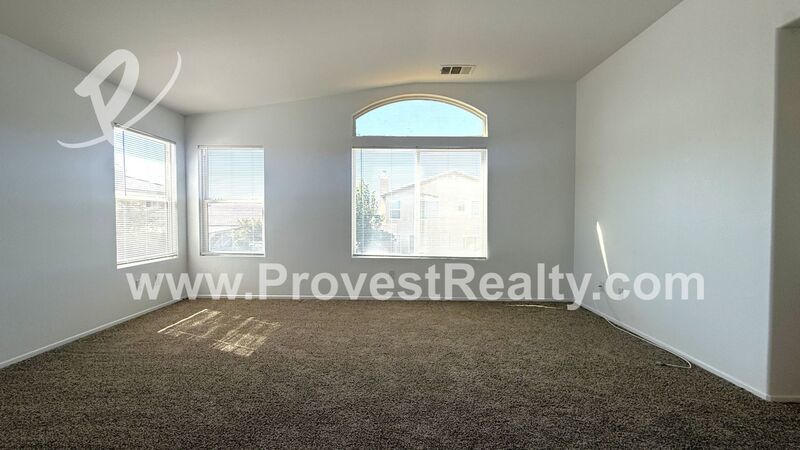 Stunning 4 Bedroom, 4 Bathroom Victorville Home!! property image