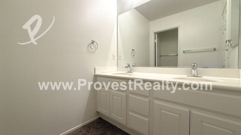 Stunning 4 Bedroom, 4 Bathroom Victorville Home!! property image