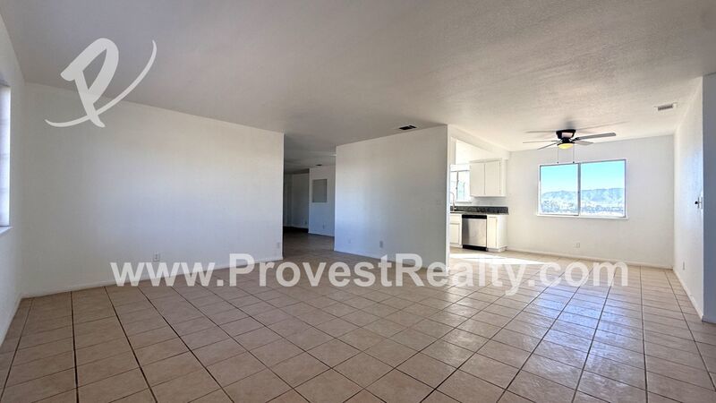 Charming 4 Bedroom, 3 Bathroom Hesperia Home!! property image