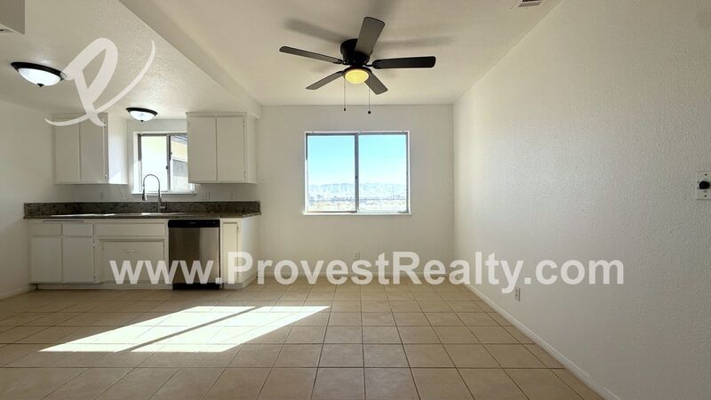 Charming 4 Bedroom, 3 Bathroom Hesperia Home!! property image