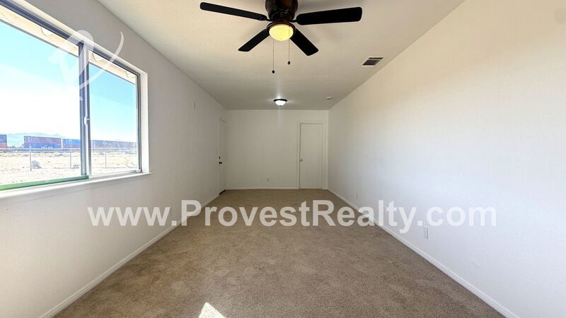 Charming 4 Bedroom, 3 Bathroom Hesperia Home!! property image