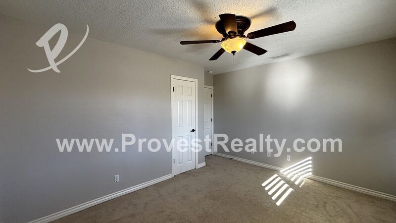 Beautiful 3 Bed, 2 Bath Home in Apple Valley!! property image