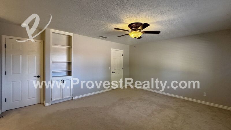Beautiful 3 Bed, 2 Bath Home in Apple Valley!! property image