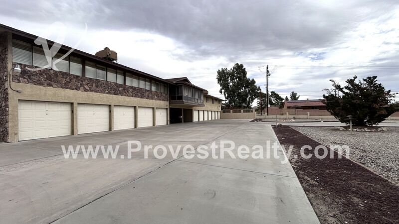 Spacious 2 Bed, 2 Bath Apple Valley Apartment! property image