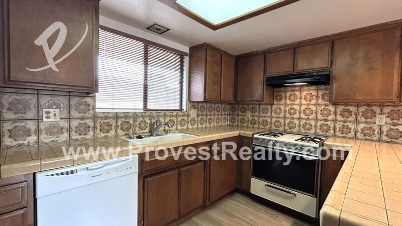 Spacious 2 Bed, 2 Bath Apple Valley Apartment! property image