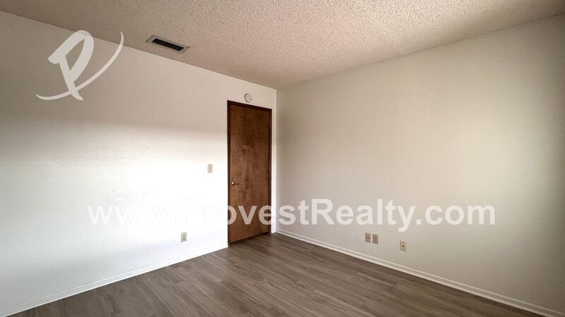 Spacious 2 Bed, 2 Bath Apple Valley Apartment! property image