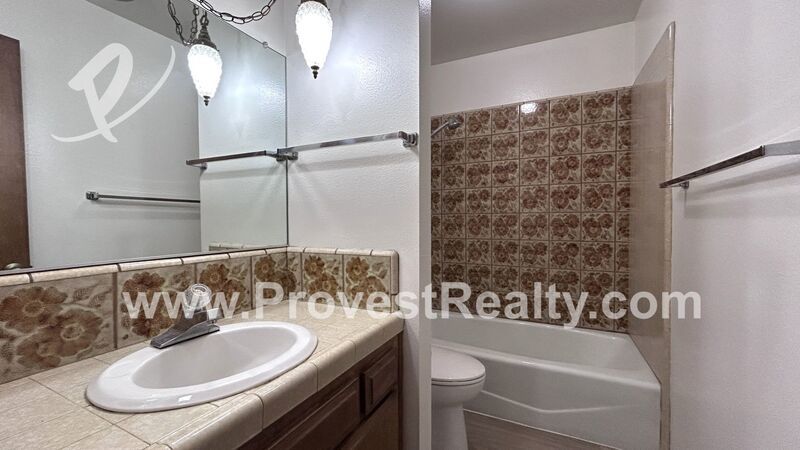 Spacious 2 Bed, 2 Bath Apple Valley Apartment! property image