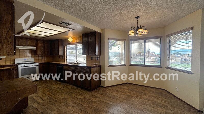 Beautiful 3 Bed, 2.5 Bath Spring Valley Lake Home!!! property image