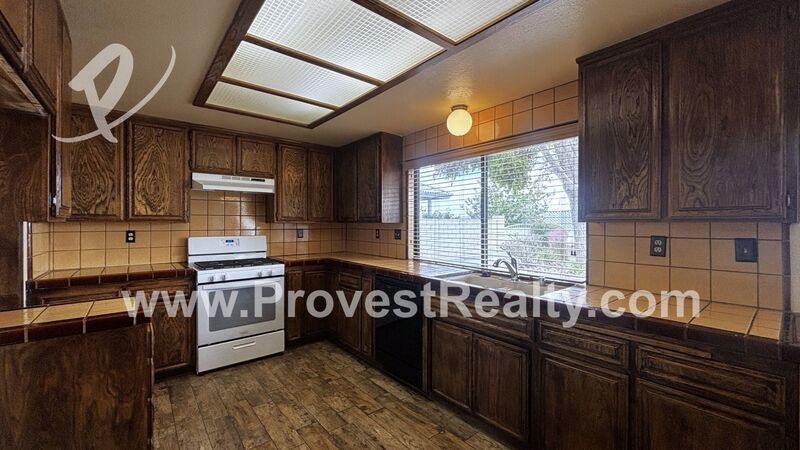 Beautiful 3 Bed, 2.5 Bath Spring Valley Lake Home!!! property image