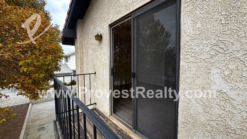 Beautiful 3 Bed, 2.5 Bath Spring Valley Lake Home!!! property image