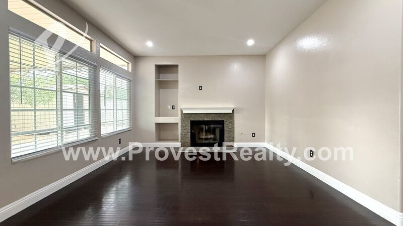 Stunning 4 Bedroom, 3 Bathroom Victorville Home!! property image