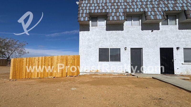 3 Bed, 2 Bath Apple Valley Townhome!! property image