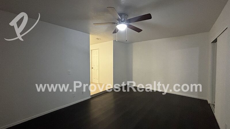 Beautiful 3 Bedroom, 2 Bathroom Hesperia Home!! property image