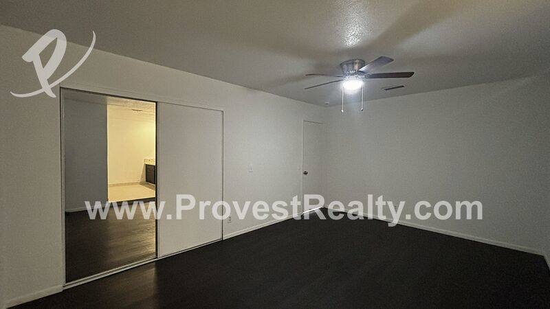 Beautiful 3 Bedroom, 2 Bathroom Hesperia Home!! property image