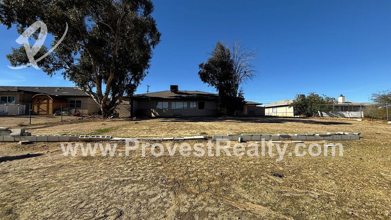 Beautiful 3 Bedroom, 2 Bathroom Hesperia Home!! property image