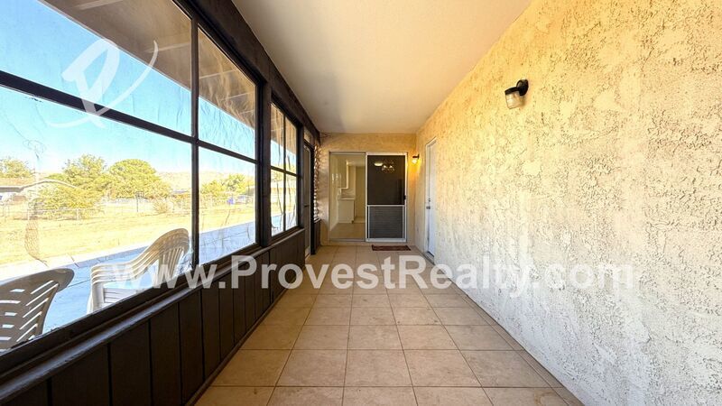 Delightful 3 Bedroom, 2 Bathroom Apple Valley Home!!! property image