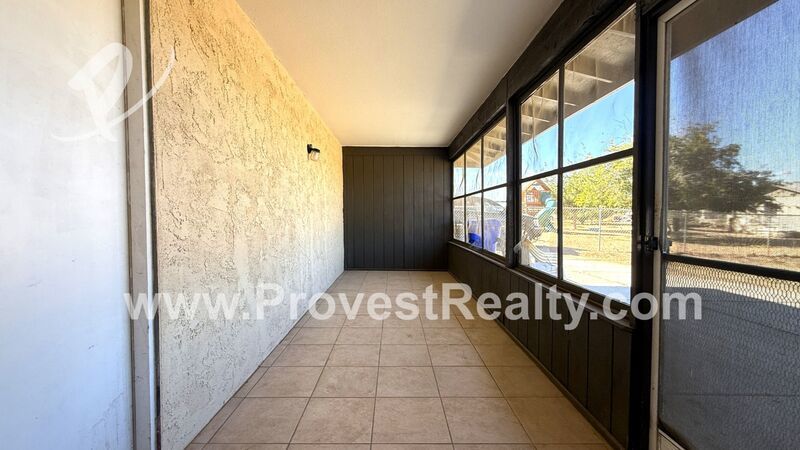 Delightful 3 Bedroom, 2 Bathroom Apple Valley Home!!! property image