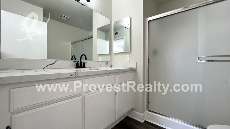 Cute 3 Bedroom, 2 Bathroom Victorville Home!! property image