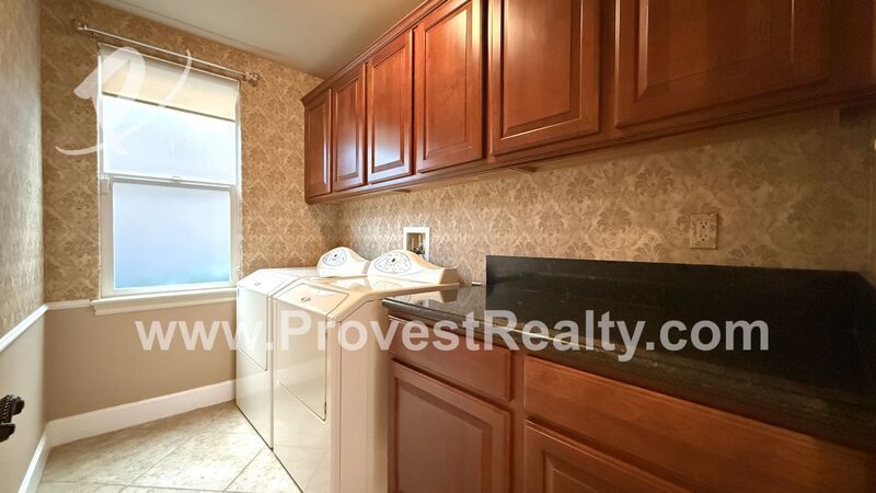 Beautiful 3 Bed, 2.5 Bath Apple Valley Home!!! property image