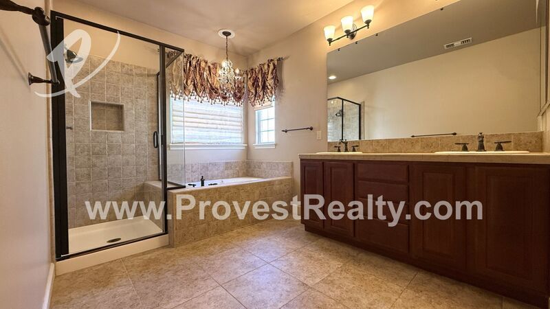 Beautiful 3 Bed, 2.5 Bath Apple Valley Home!!! property image