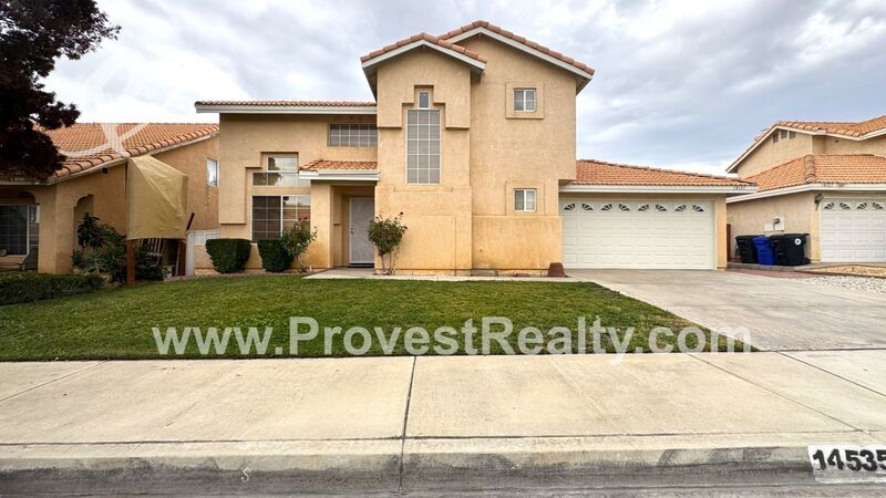 Cute & Cozy 3 Bed, 2.5 Bath 2-story Victorville Home!!! property image