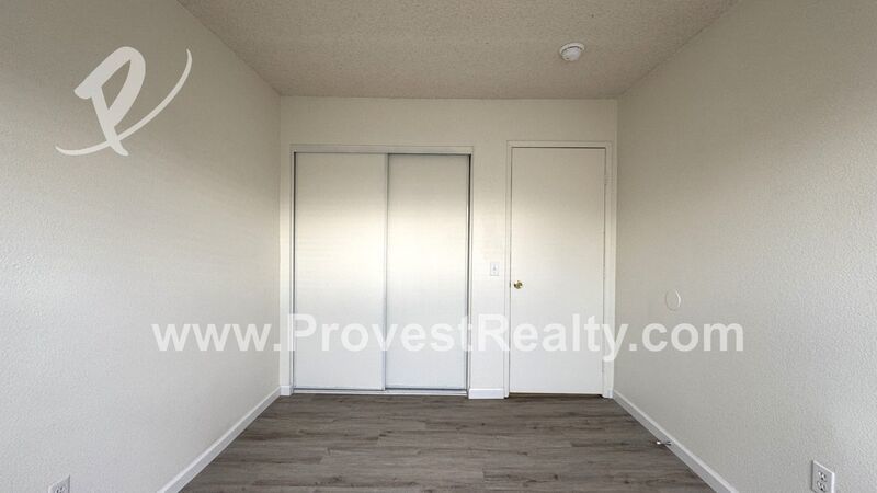 Cute & Cozy 3 Bed, 2.5 Bath 2-story Victorville Home!!! property image