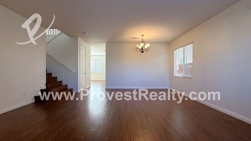 Beautiful 4 Bedroom, 3 Bathroom Oak Hills Home!!! property image