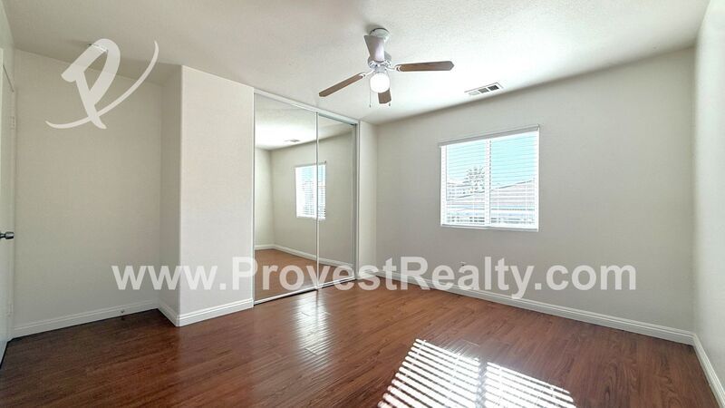 Beautiful 4 Bedroom, 3 Bathroom Oak Hills Home!!! property image