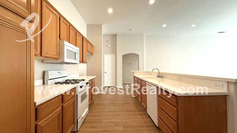 3 Bedroom, 3 Bathroom Hesperia Home w/ Solar & A Bonus Room!!! property image