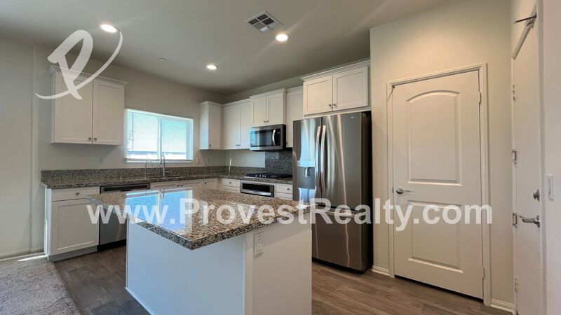 Beautiful 3 Bed, 2.5 Bath Home in Hesperia! property image