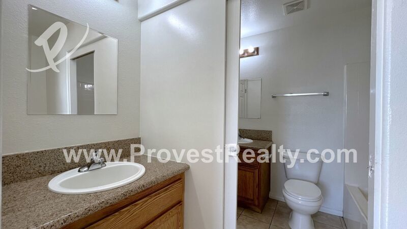 Cozy 2 bed, 1 bath & 2 half bath Victorville Townhouse! property image