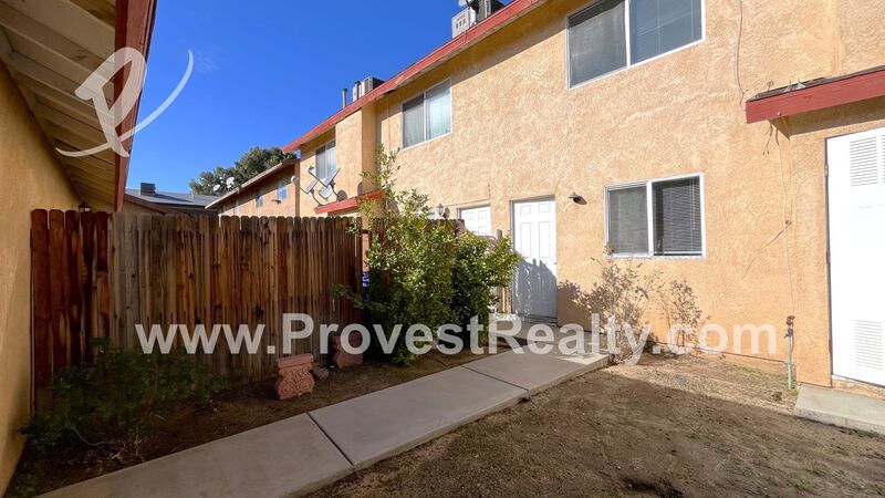Cozy 2 bed, 1 bath & 2 half bath Victorville Townhouse! property image