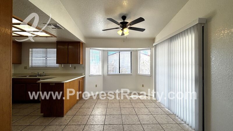 3 Bed, 2 Bath Apple Valley Home!!! property image