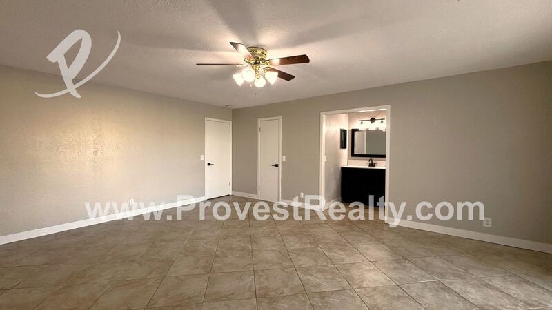 Beautiful 2 Bed, 2 Bath Waterfront Home In Spring Valley Lake!! property image