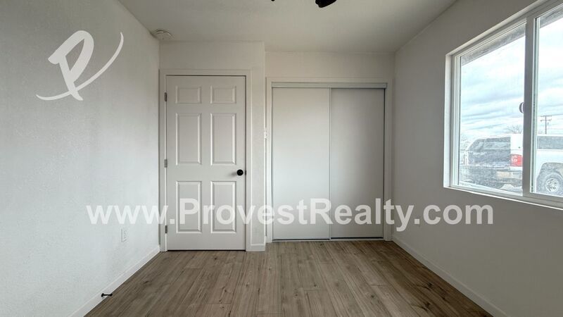 Cozy 2 Bedroom, 2 Bathroom Apple Valley Apartment!! property image