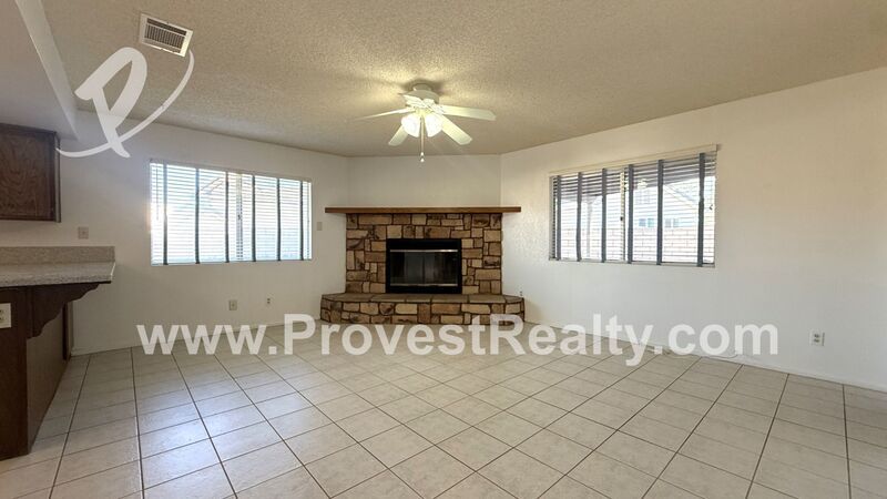 Beautiful 4 Bedroom, 3 Bathroom Spring Valley Lake Community Home!! property image