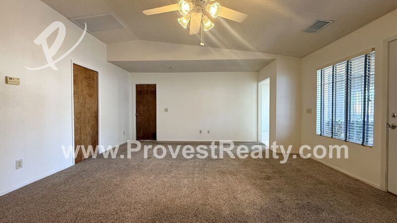 Beautiful 4 Bedroom, 3 Bathroom Spring Valley Lake Community Home!! property image