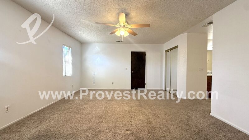 Beautiful 4 Bedroom, 3 Bathroom Spring Valley Lake Community Home!! property image