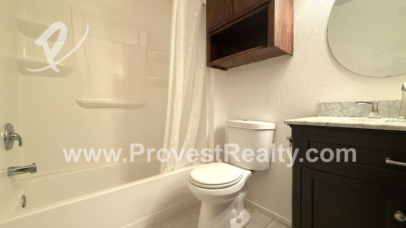 Beautiful 4 Bedroom, 3 Bathroom Spring Valley Lake Community Home!! property image