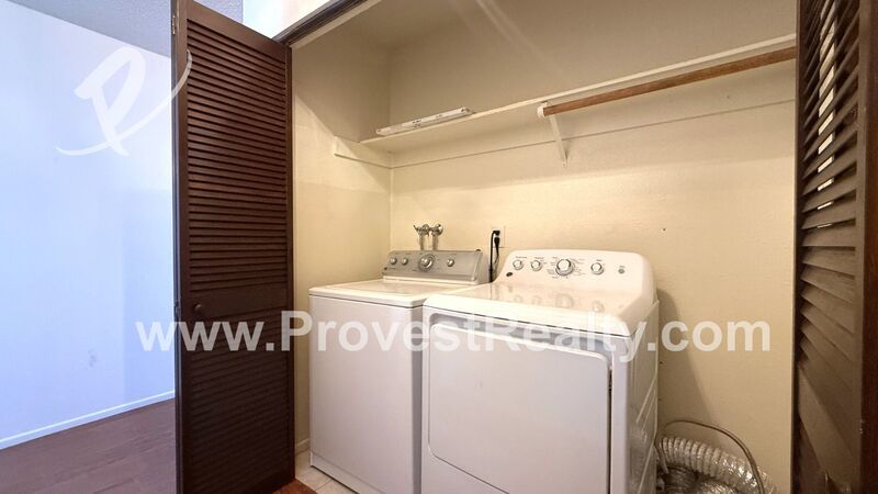 Beautiful 4 Bedroom, 3 Bathroom Spring Valley Lake Community Home!! property image