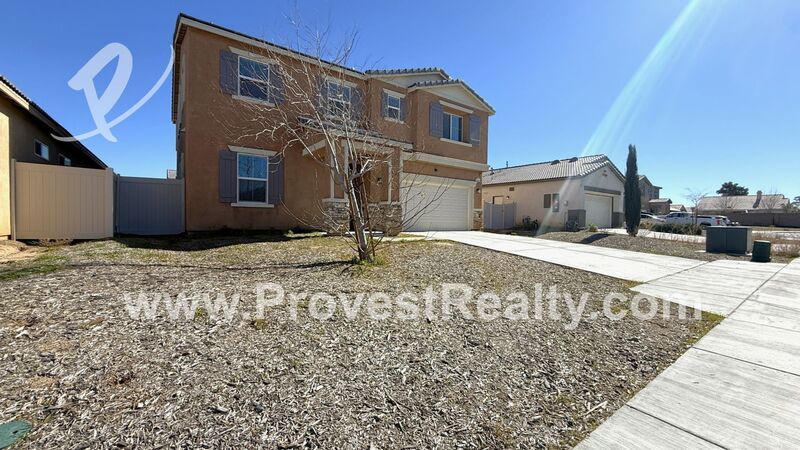 Stunning 4 Bedroom, 3 Bathroom Adelanto Home with SOLAR!! property image