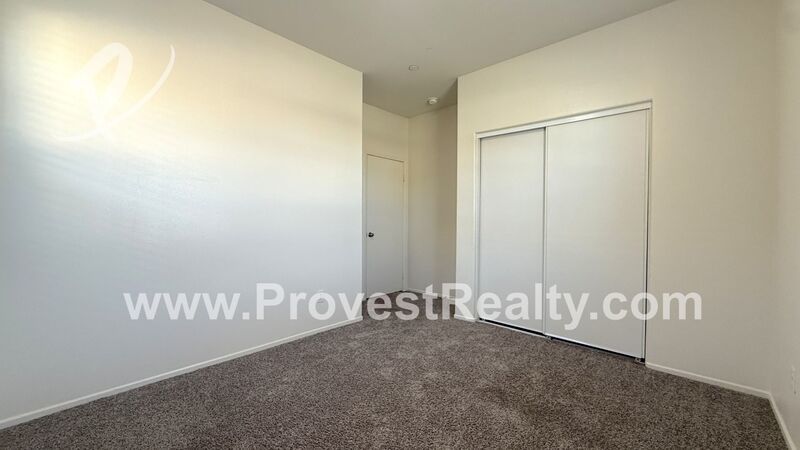 Stunning 4 Bedroom, 3 Bathroom Adelanto Home with SOLAR!! property image