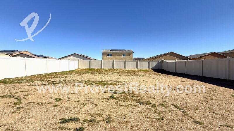 Stunning 4 Bedroom, 3 Bathroom Adelanto Home with SOLAR!! property image