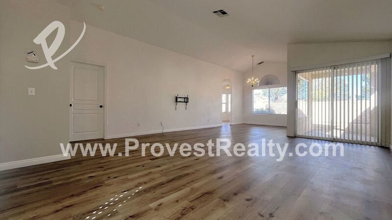 2 Bed, 2 Bath Home in Wyndham Rose 55+ Senior Community! property image