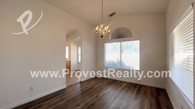 2 Bed, 2 Bath Home in Wyndham Rose 55+ Senior Community! property image