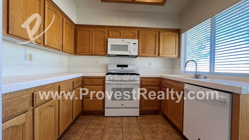 2 Bed, 2 Bath Home in Wyndham Rose 55+ Senior Community! property image